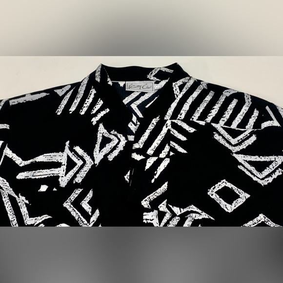 1990s Vintage KATHY CHE Black & White Double Breast Pocket Button Down Top - Picture 10 of 16